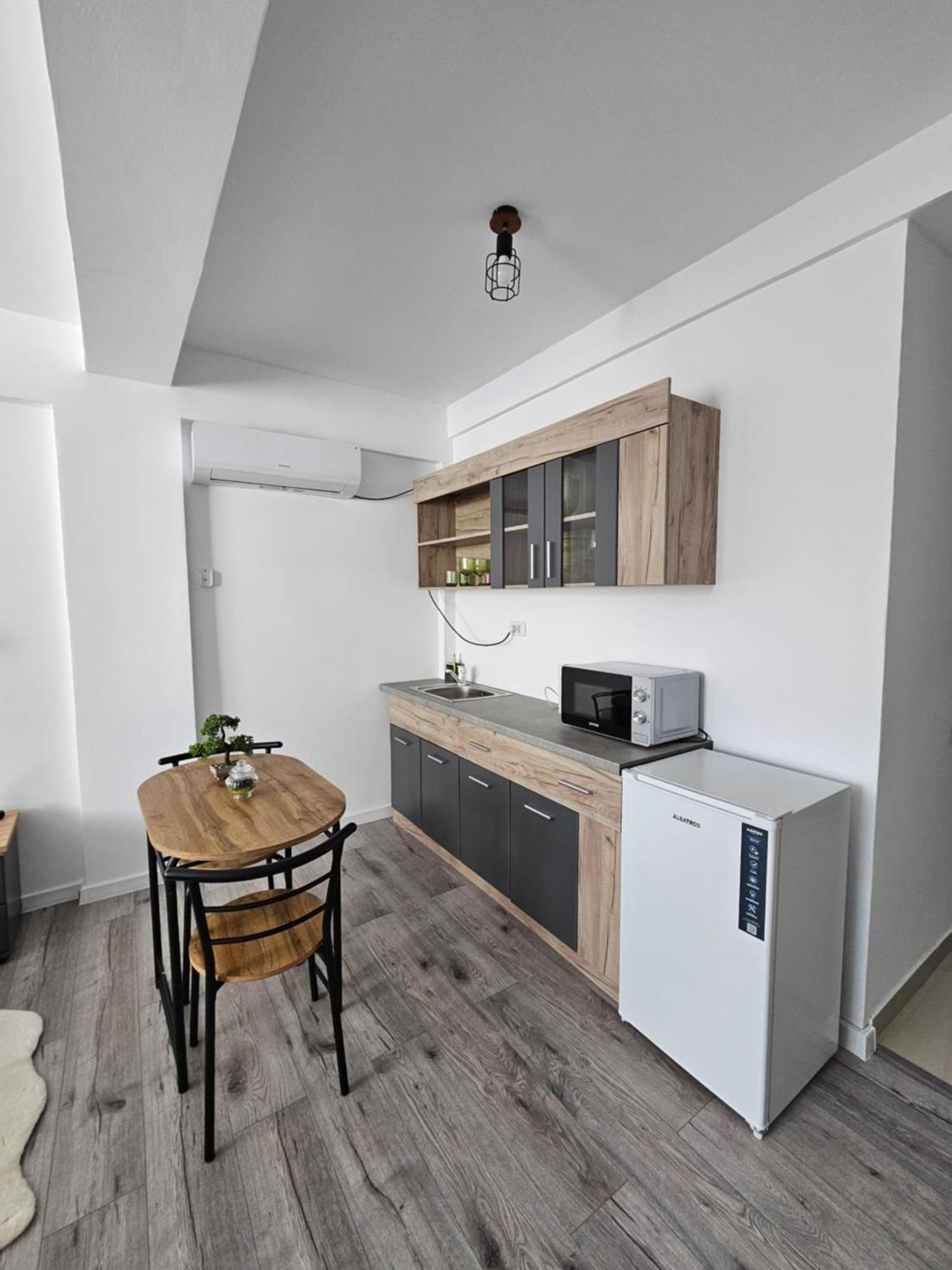 Didi Apartament Craiova Ngoại thất bức ảnh